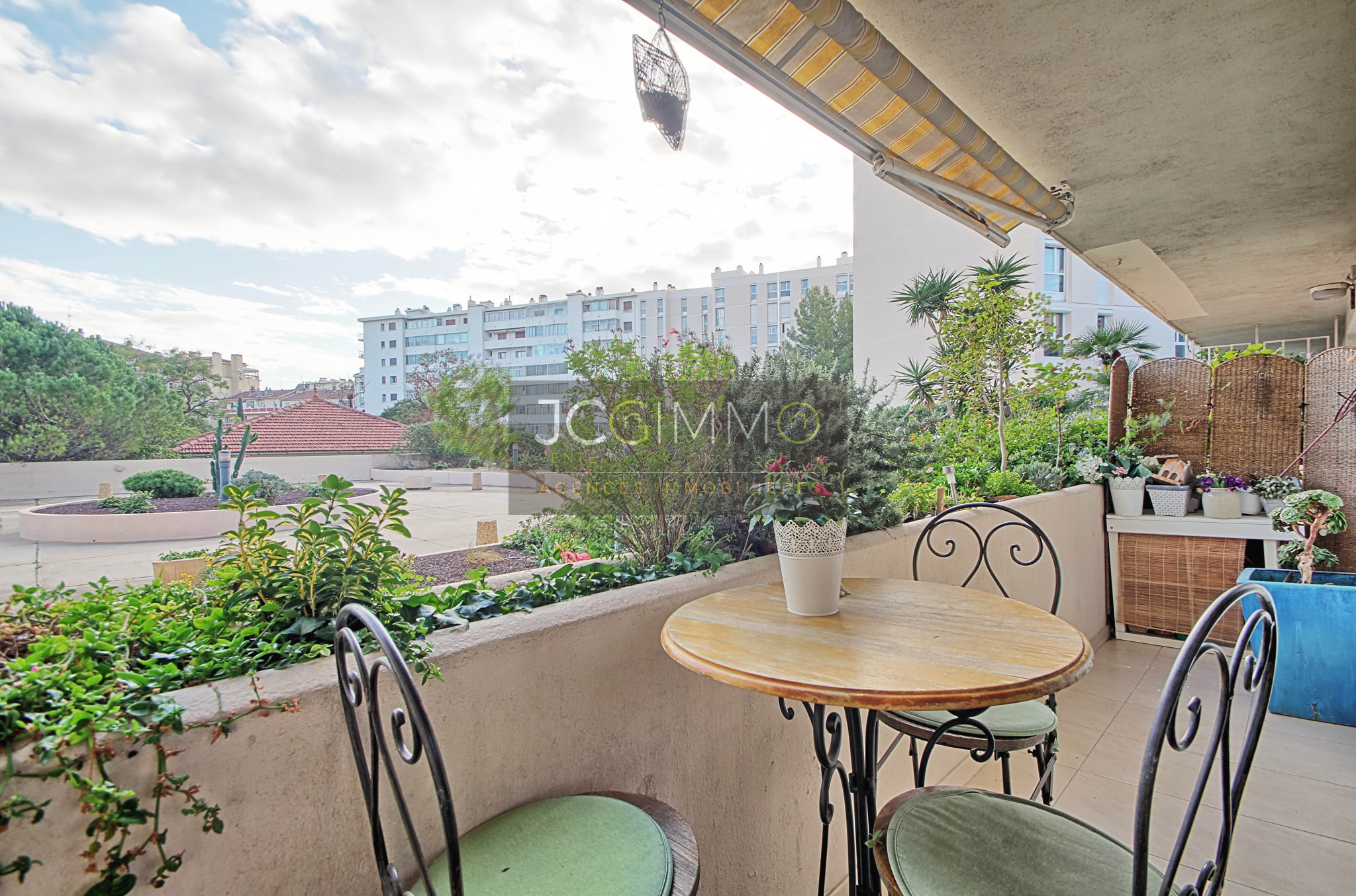 appartement Toulon T4 au Rez de Chaussée avec terrasse et loggia